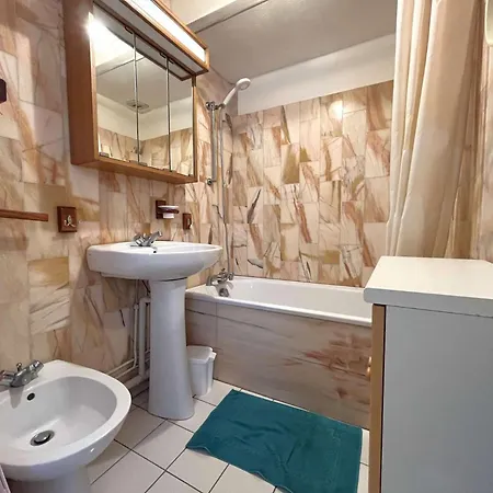 Claire - - T2 En Plein Centre-ville Mae-5414 Apartment