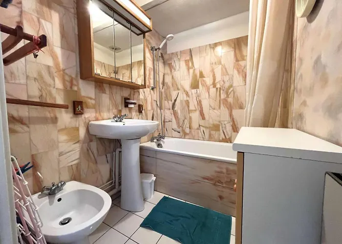 Claire - - T2 En Plein Centre-ville Mae-5414